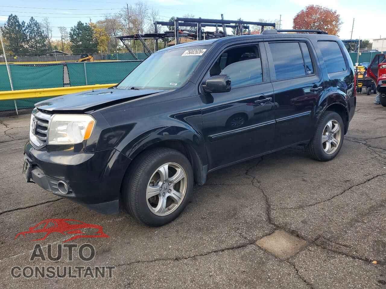 HONDA PILOT 2013 - 5FNYF4H77DB071875
