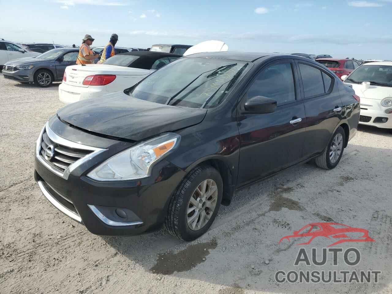 NISSAN VERSA 2017 - 3N1CN7AP0HL863921