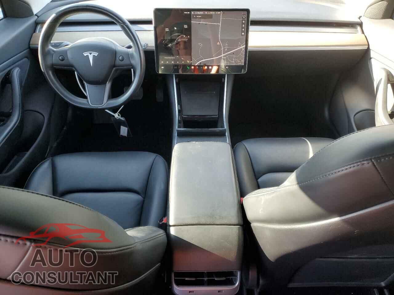 TESLA MODEL 3 2019 - 5YJ3E1EB9KF384282