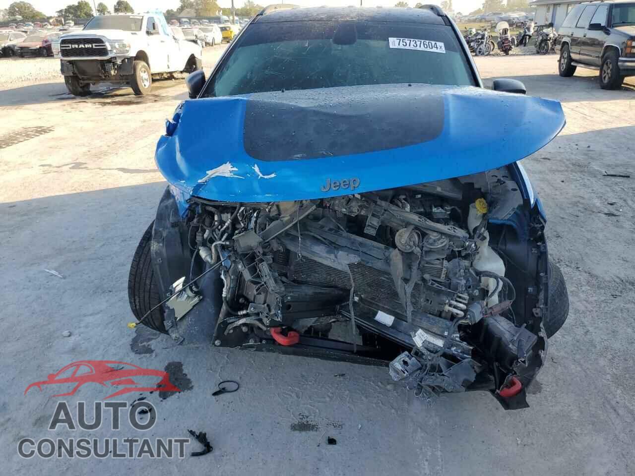 JEEP COMPASS 2017 - 3C4NJDDB4HT651569