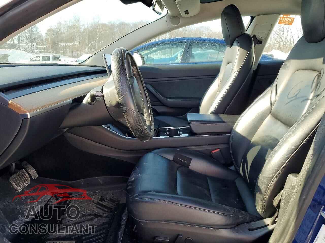 TESLA MODEL 3 2019 - 5YJ3E1EA9KF427154