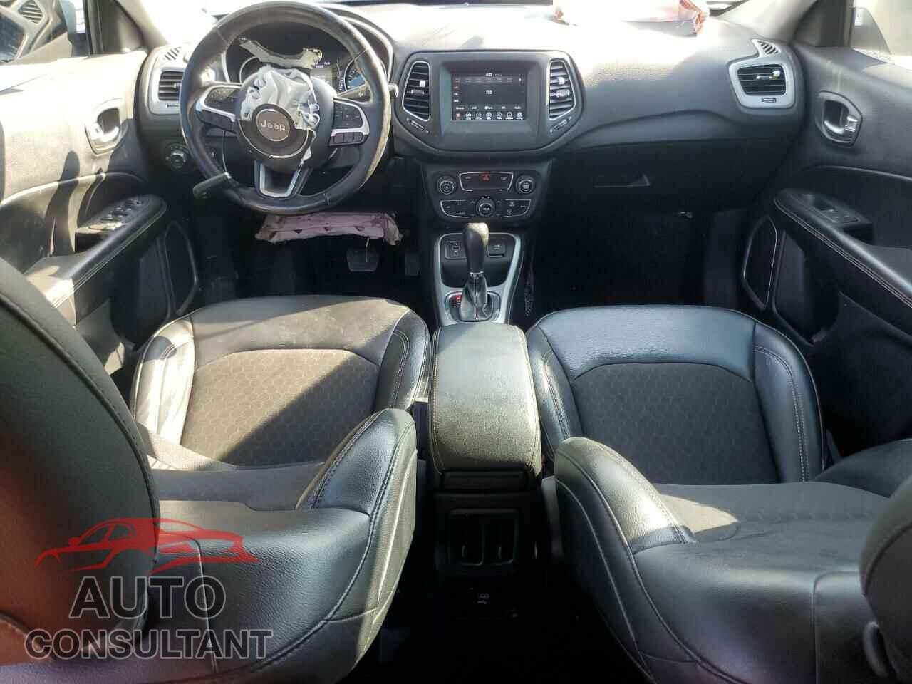 JEEP COMPASS 2020 - 3C4NJCBB4LT162031