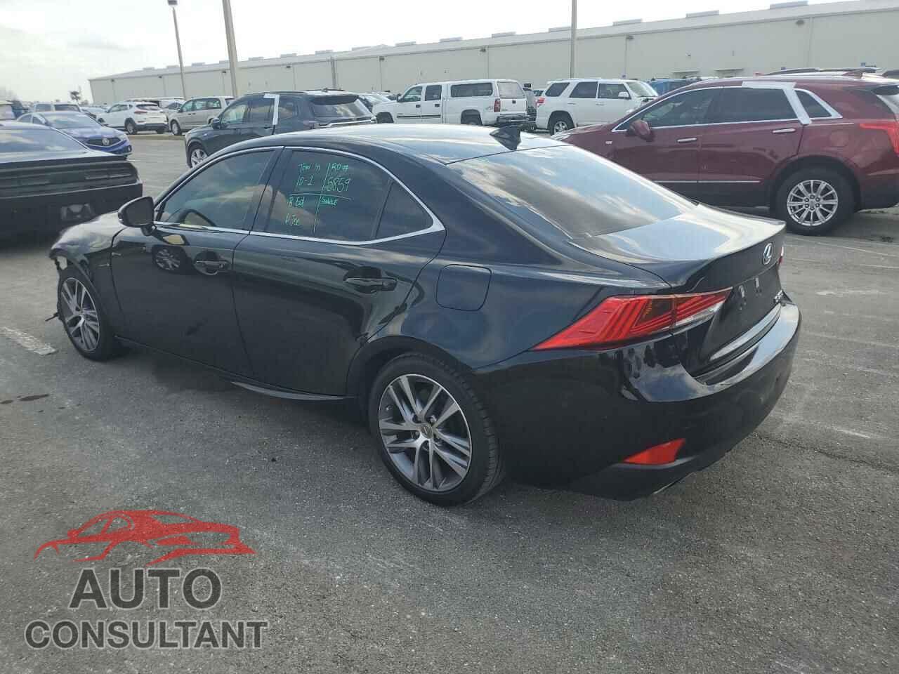 LEXUS IS 2020 - JTHAA1D29L5101837