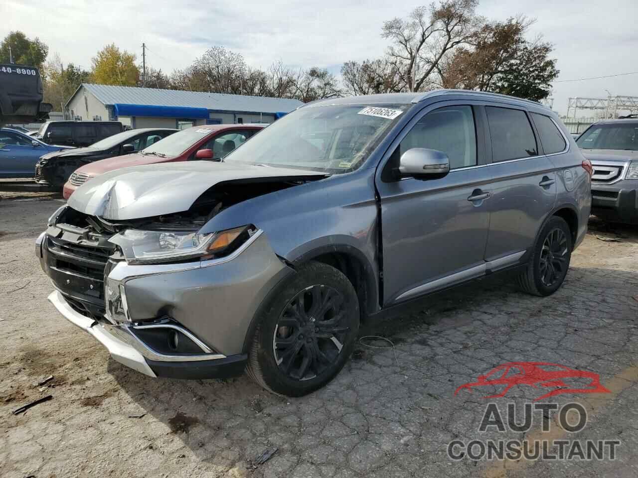 MITSUBISHI OUTLANDER 2017 - JA4AD3A38HZ015589