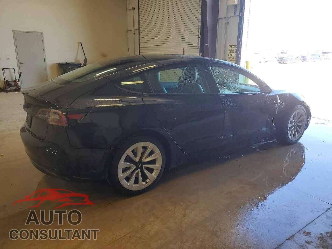 TESLA MODEL 3 2023 - 5YJ3E1EA7PF439200