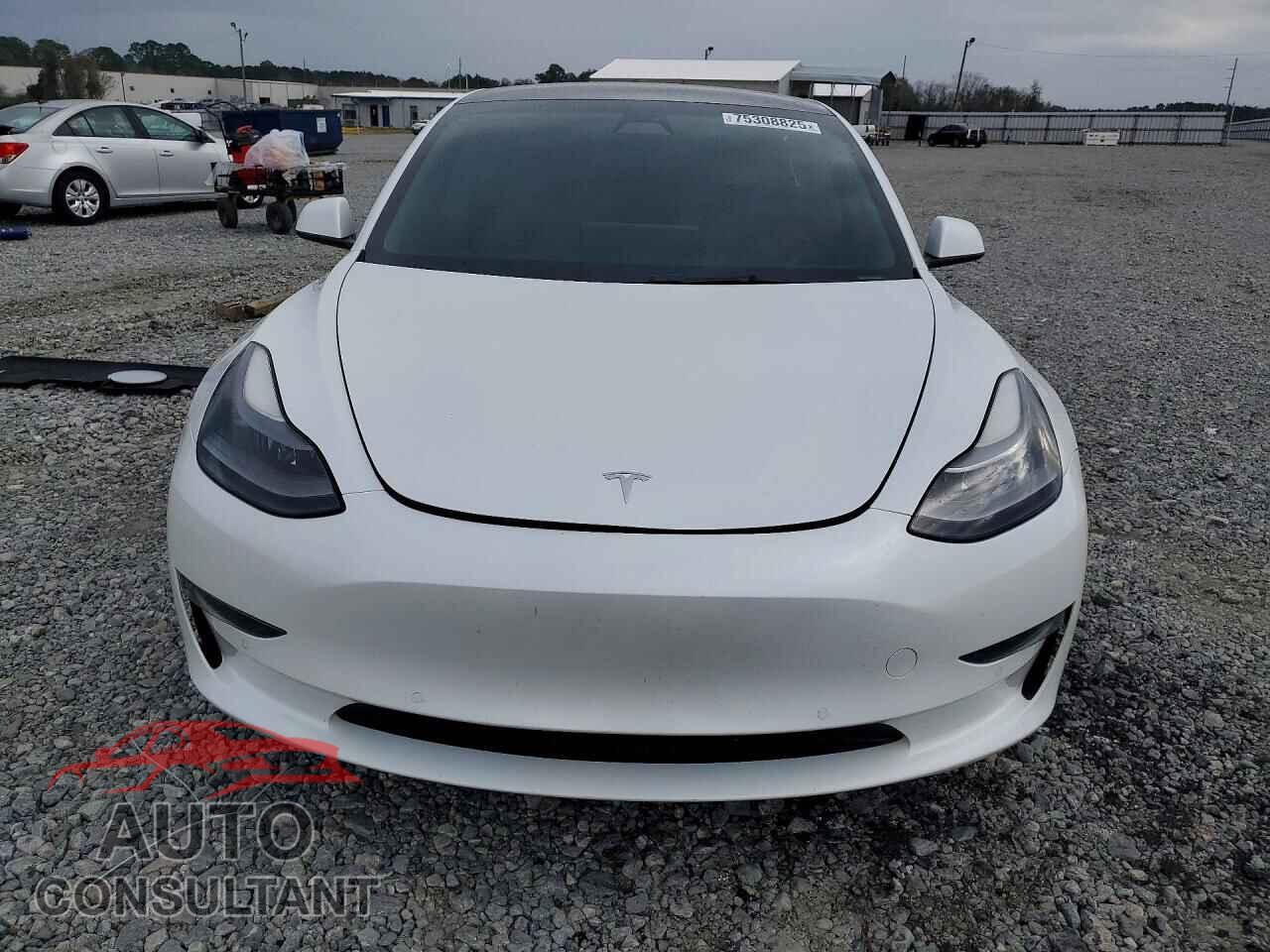 TESLA MODEL 3 2021 - 5YJ3E1EA4MF096986
