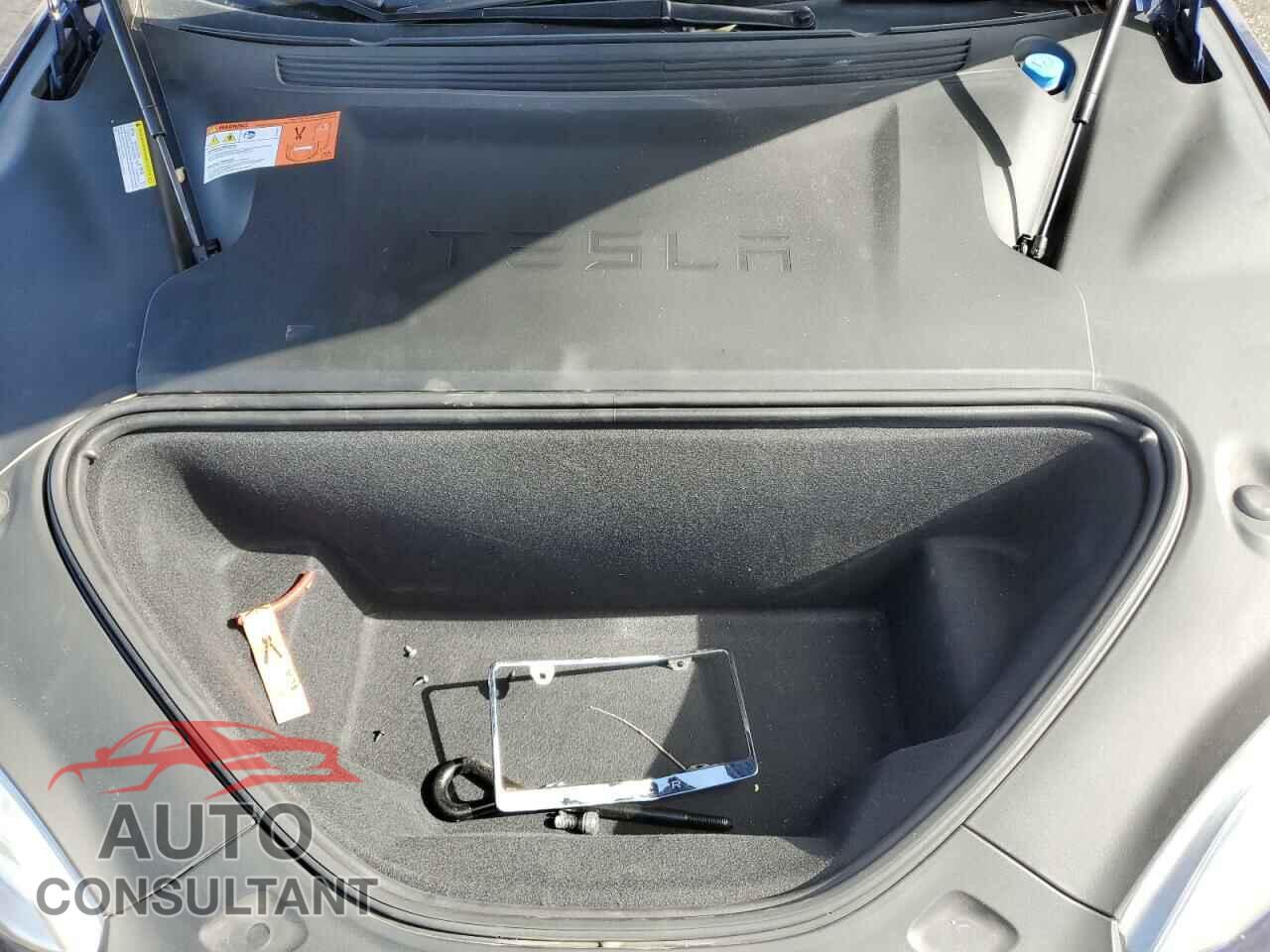 TESLA MODEL S 2016 - 5YJSA1E26GF152818
