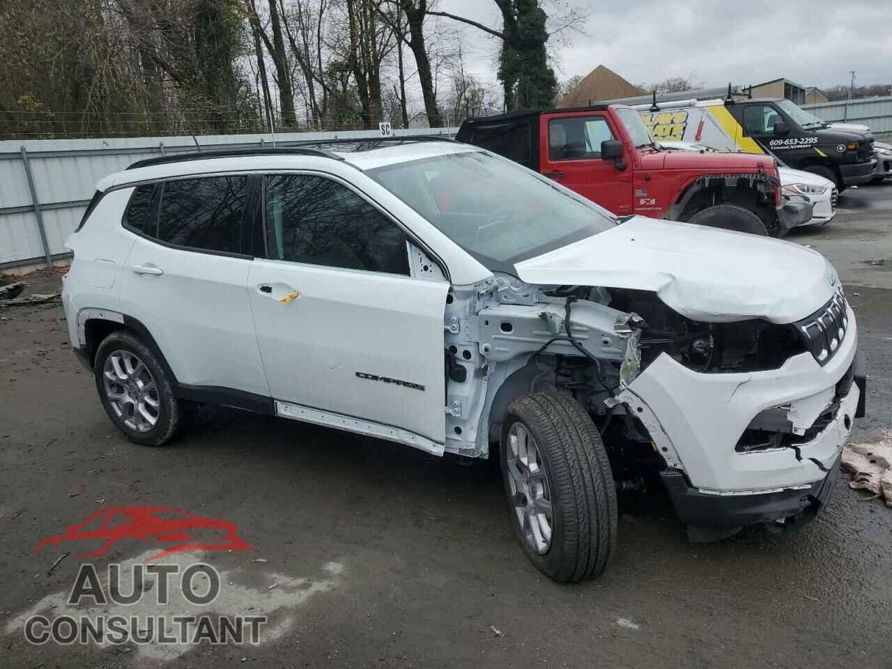 JEEP COMPASS 2022 - 3C4NJDFB8NT235436