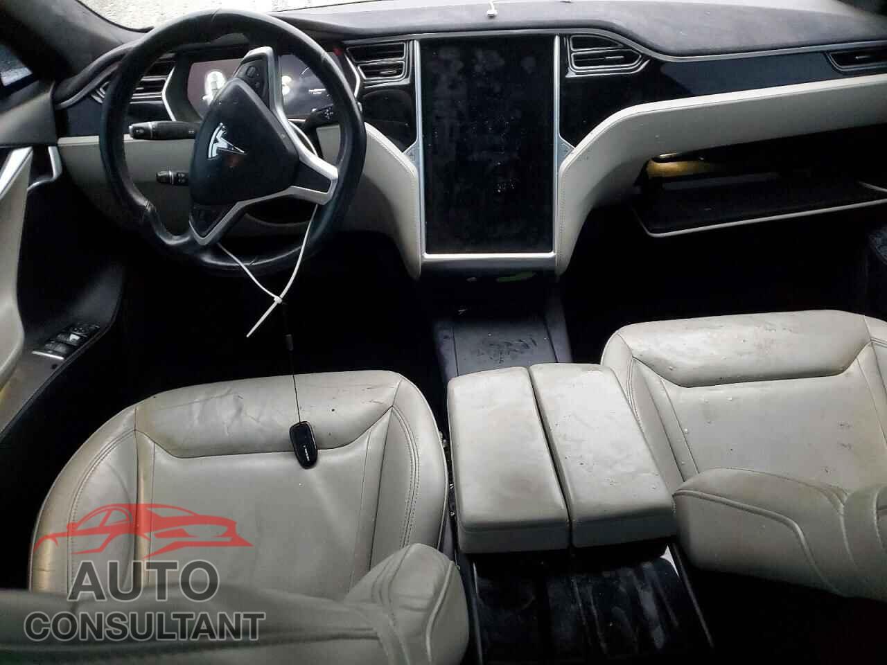 TESLA MODEL S 2016 - 5YJSA1E27GF134876