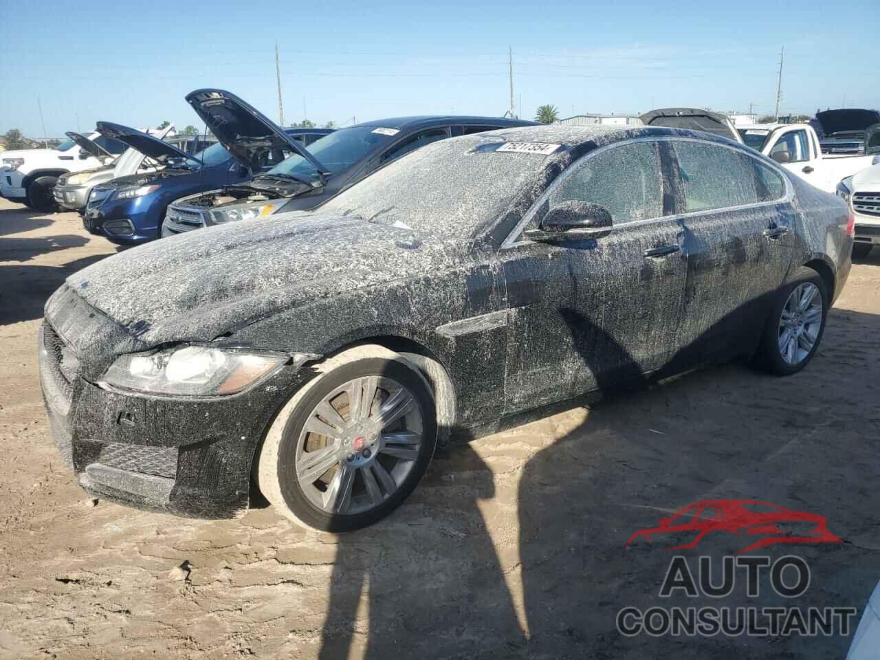 JAGUAR XF 2017 - SAJBR4BV4HCY46643
