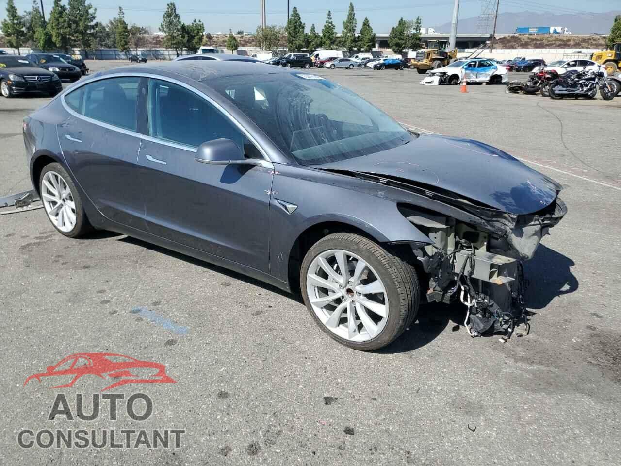 TESLA MODEL 3 2019 - 5YJ3E1EA7KF425435