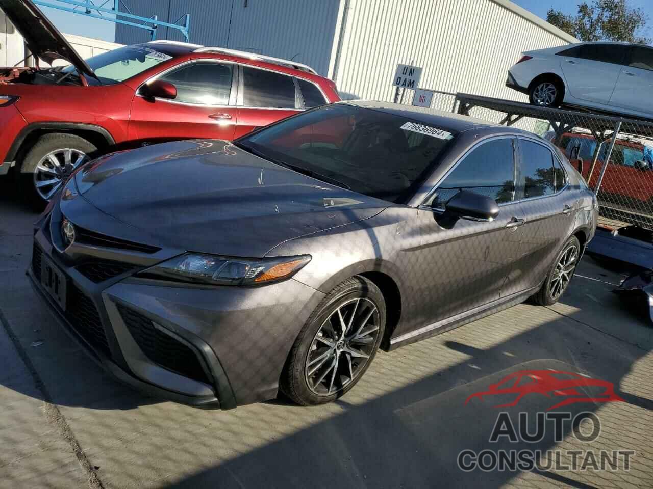 TOYOTA CAMRY 2023 - 4T1T11AKXPU110858
