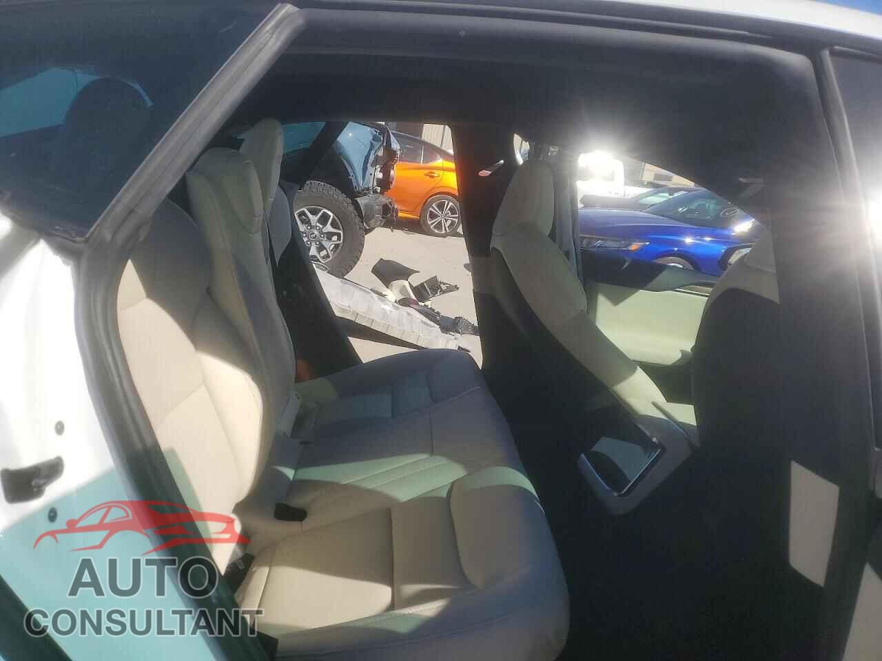 TESLA MODEL S 2024 - 5YJSA1E53RF545379