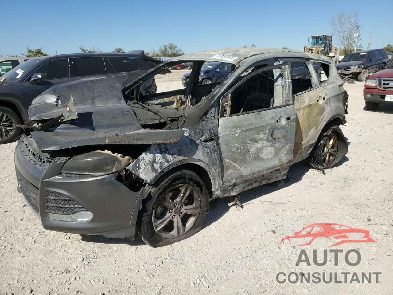 FORD ESCAPE 2015 - 1FMCU0G7XFUA78433