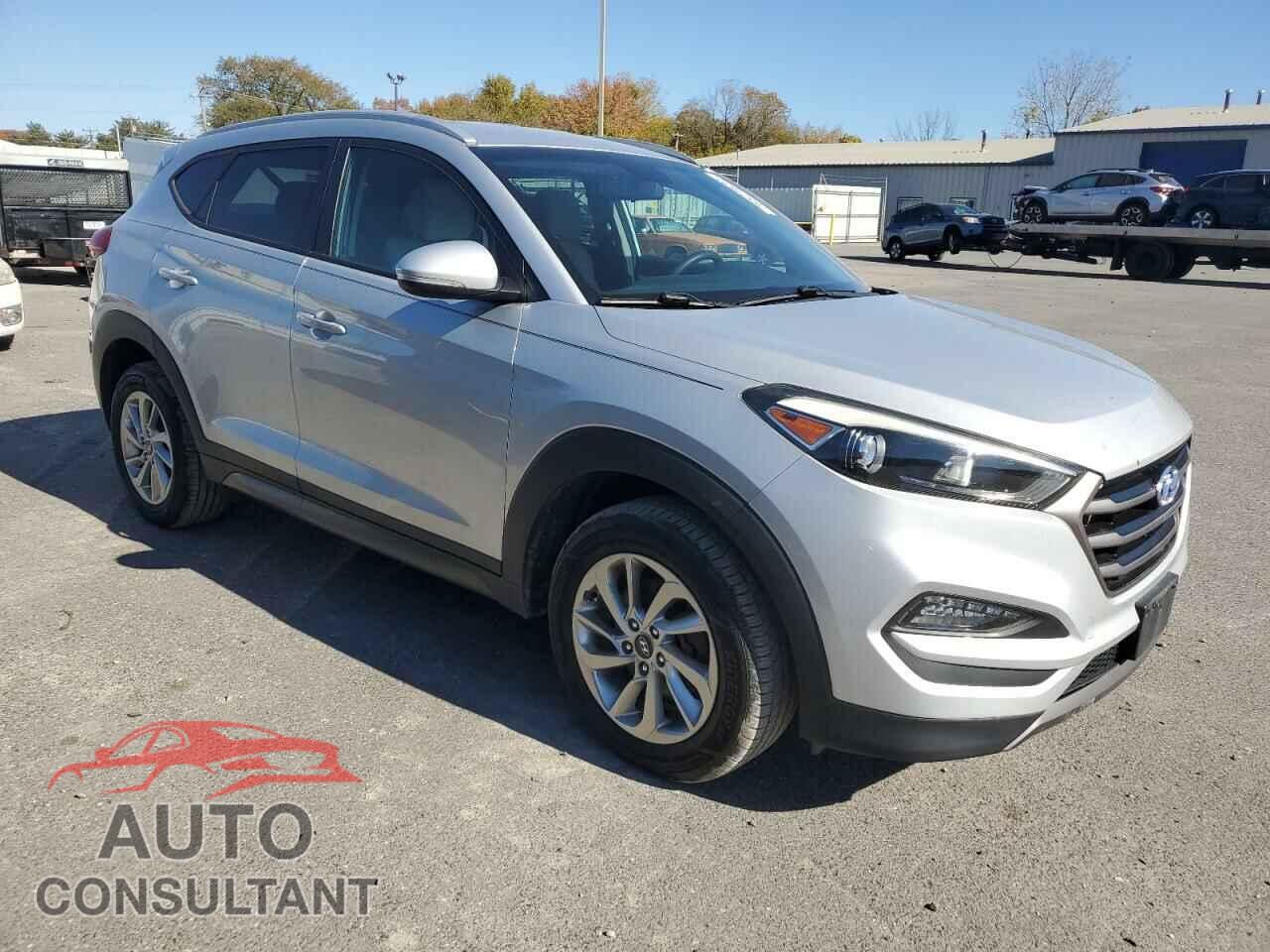 HYUNDAI TUCSON 2016 - KM8J3CA20GU223036