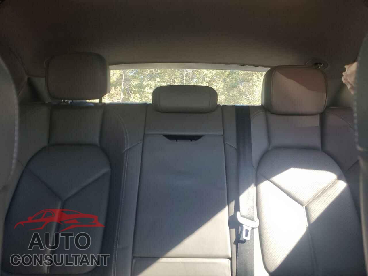 PORSCHE MACAN 2017 - WP1AA2A51HLB02827