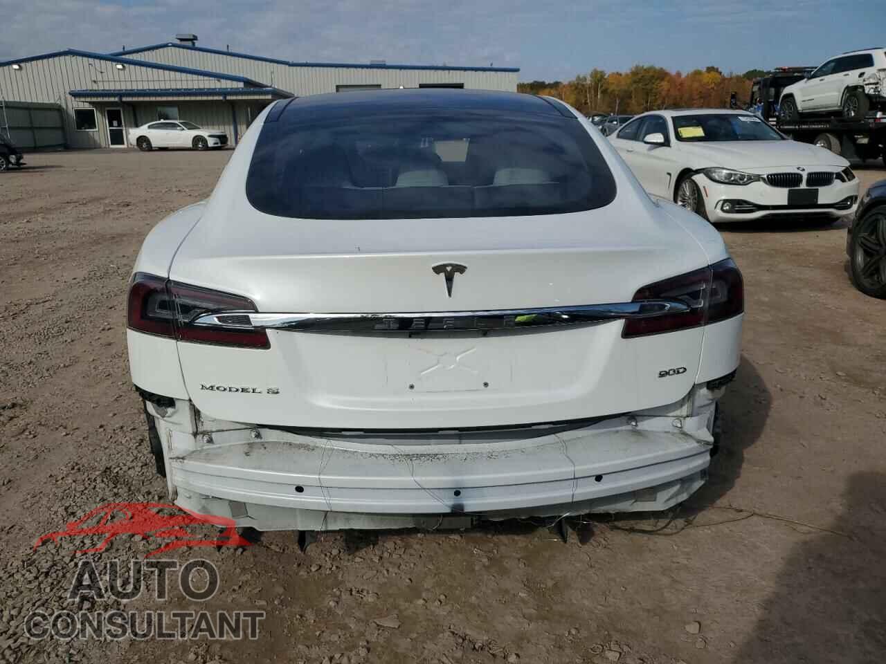 TESLA MODEL S 2016 - 5YJSA1E28GF128665