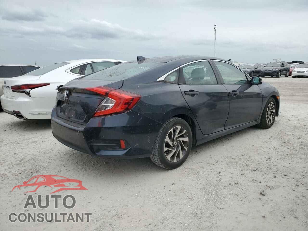 HONDA CIVIC 2017 - 19XFC2F79HE211007