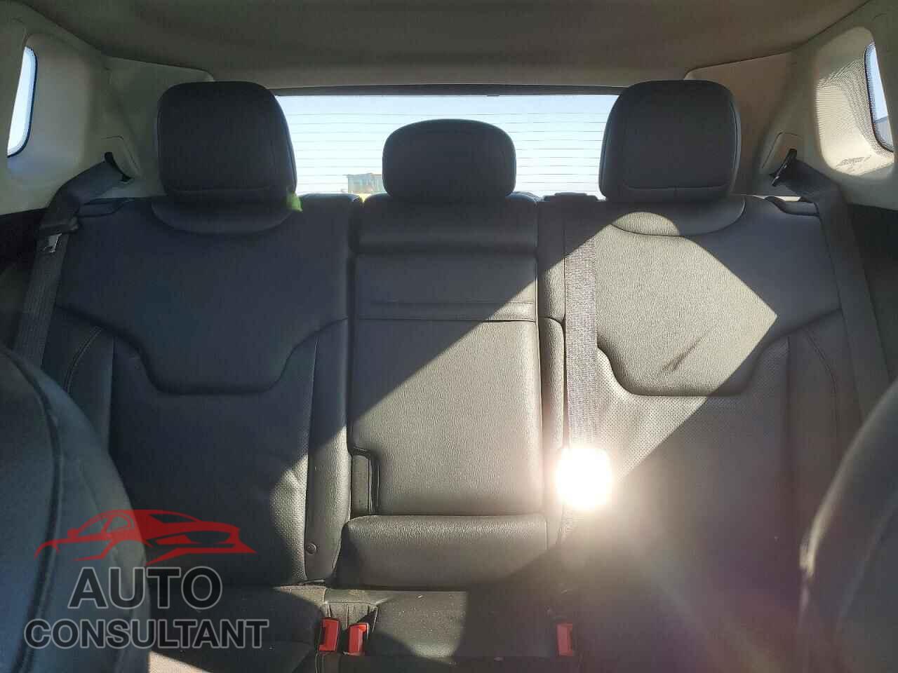 JEEP COMPASS 2017 - 3C4NJDCB2HT688587