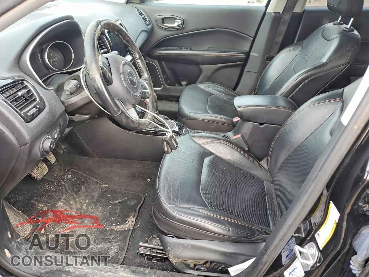 JEEP COMPASS 2019 - 3C4NJDCB5KT813234