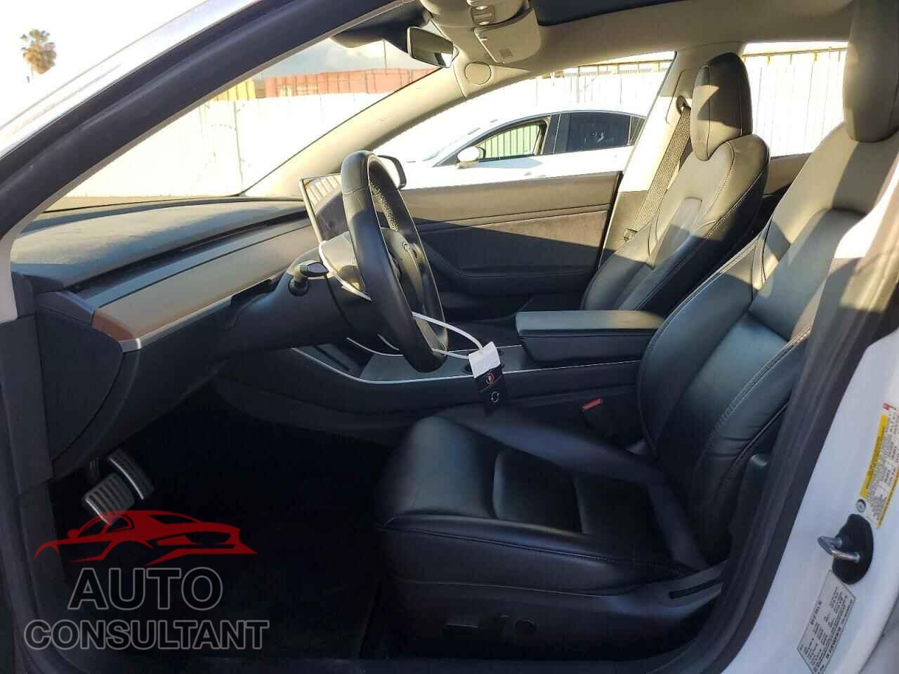 TESLA MODEL 3 2019 - 5YJ3E1EA2KF397155