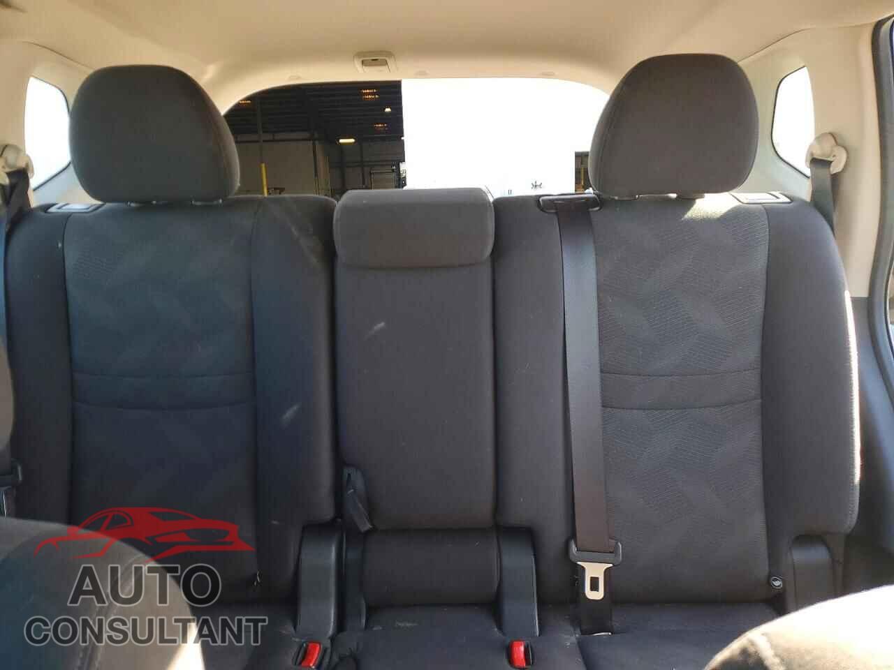 NISSAN ROGUE 2016 - KNMAT2MV3GP710976