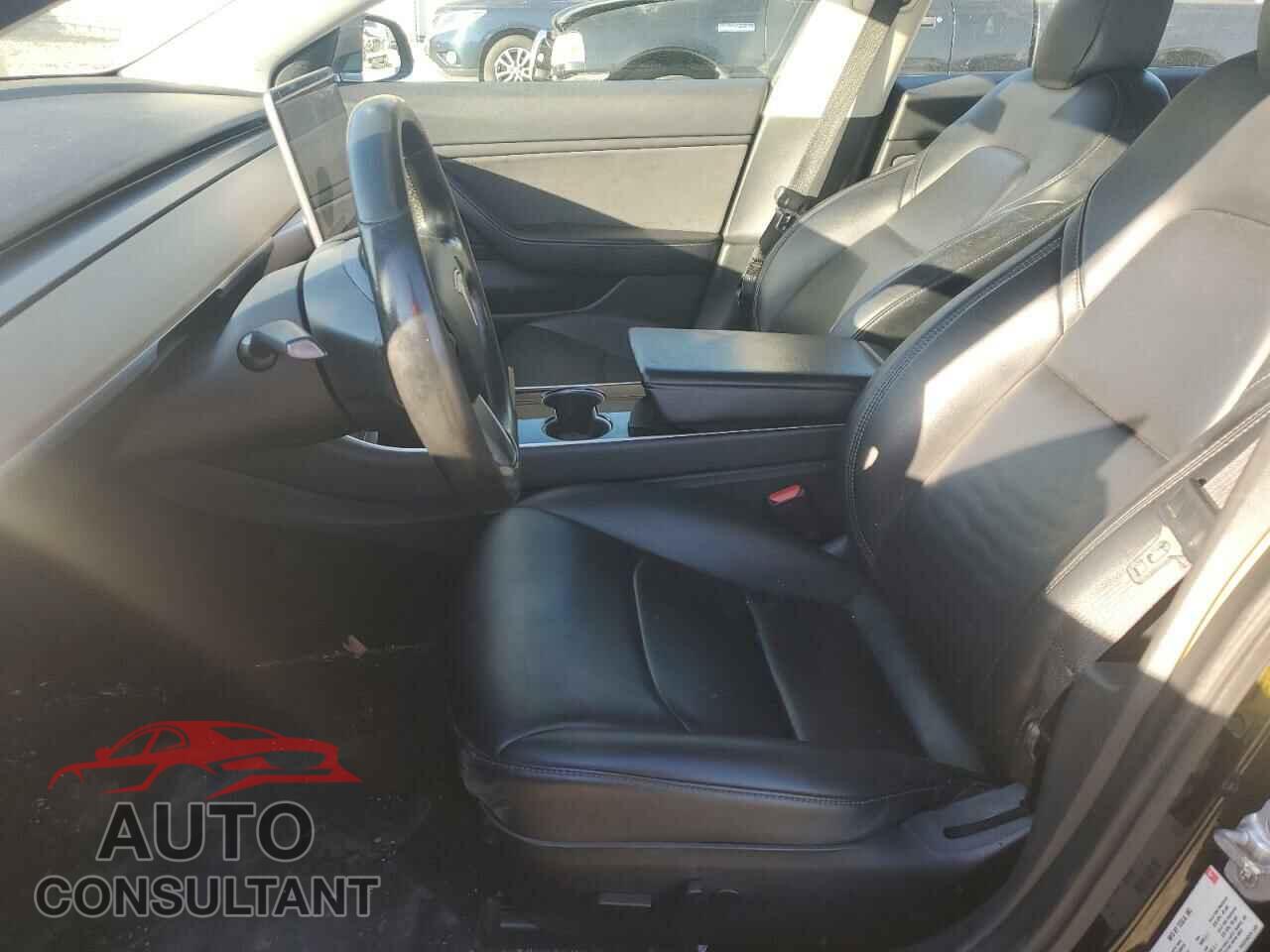 TESLA MODEL 3 2018 - 5YJ3E1EA8JF152763