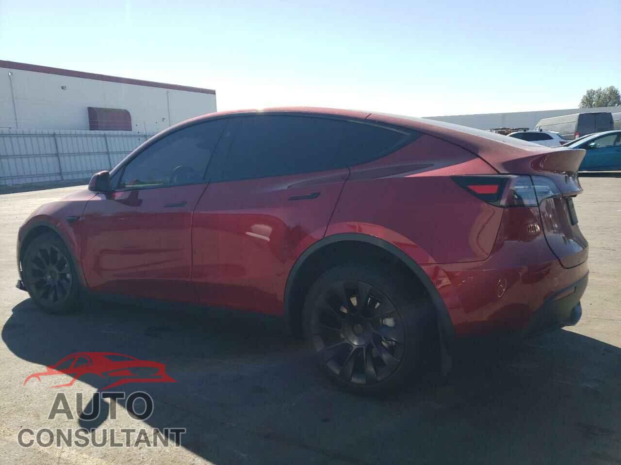 TESLA MODEL Y 2024 - 7SAYGDEE5RF005240