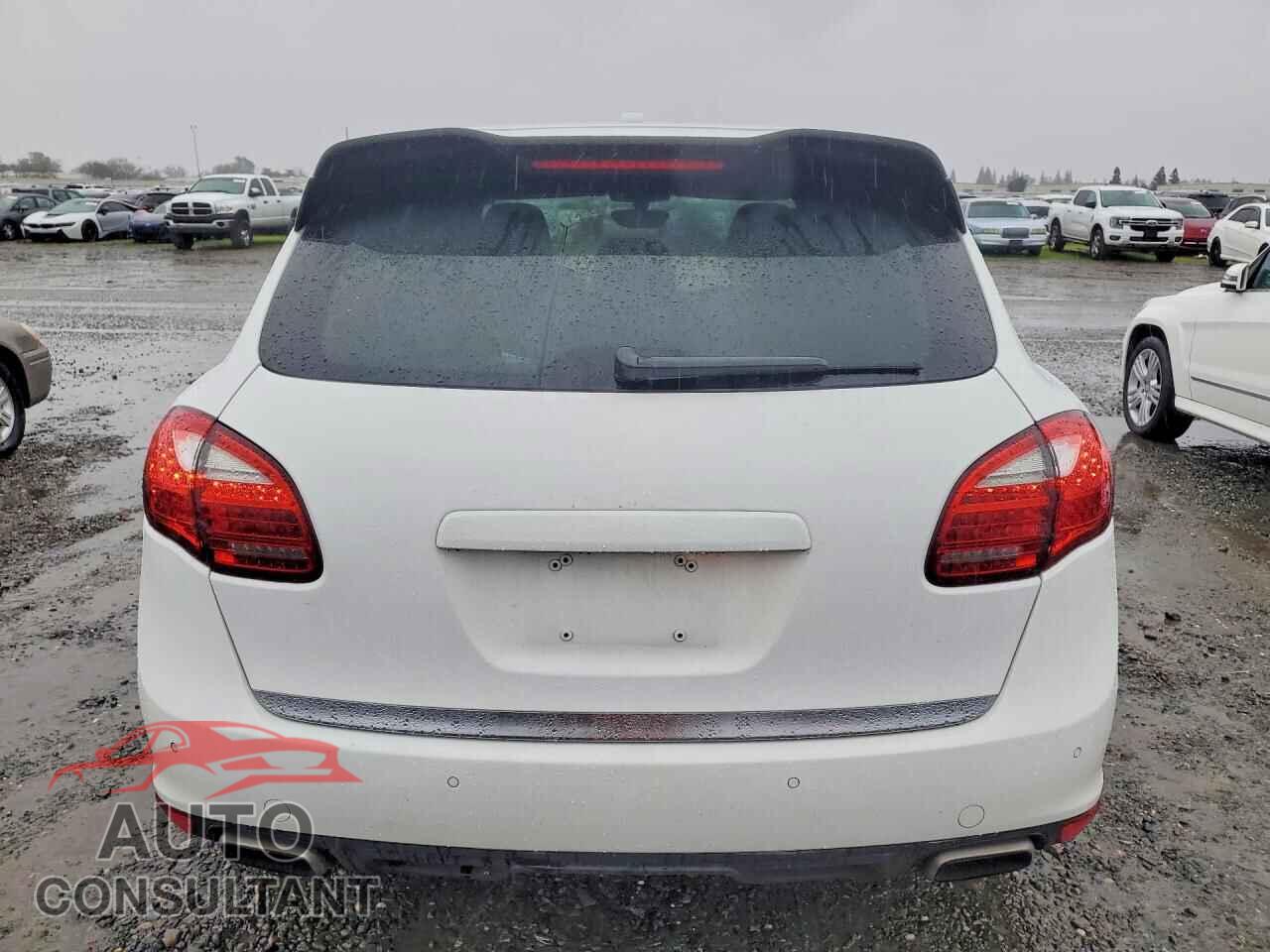 PORSCHE CAYENNE 2013 - WP1AA2A27DLA06507