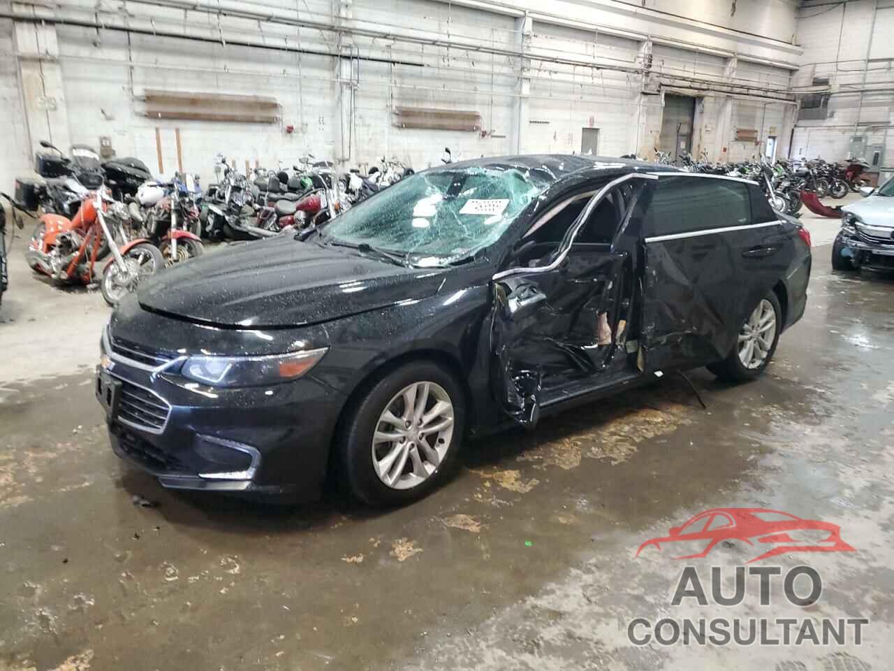 CHEVROLET MALIBU 2018 - 1G1ZD5ST1JF272368