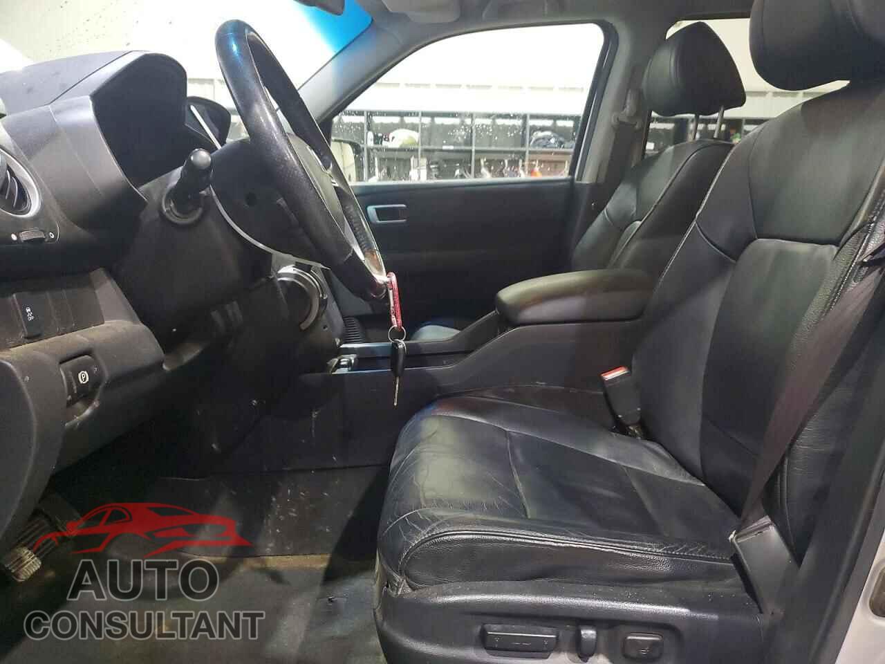HONDA PILOT 2013 - 5FNYF4H53DB027113
