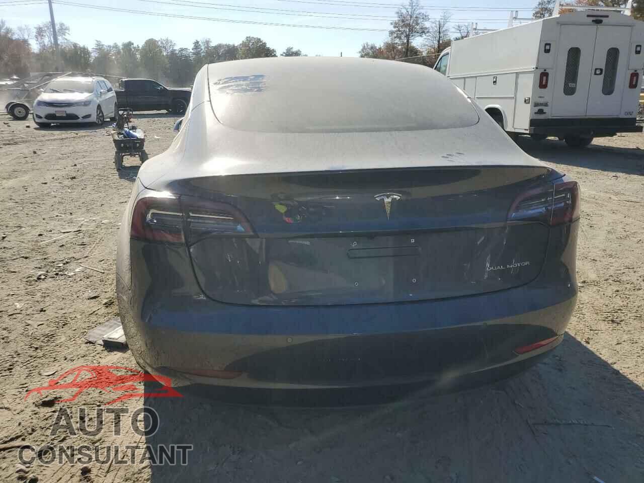 TESLA MODEL 3 2018 - 5YJ3E1EB8JF066491
