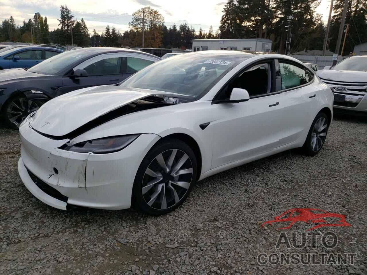 TESLA MODEL 3 2024 - 5YJ3E1EB3RF808971