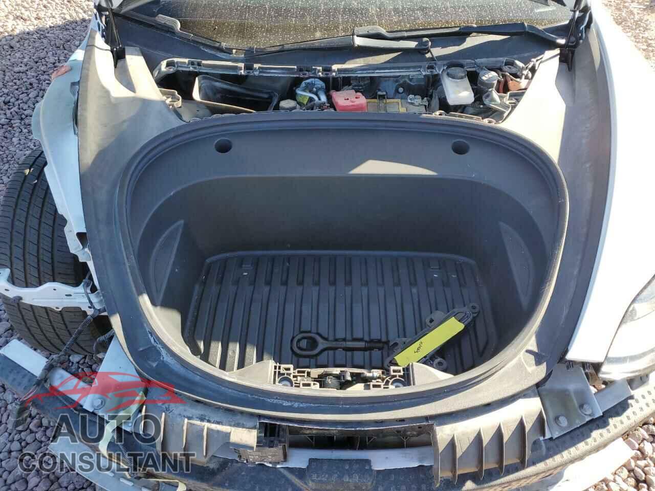 TESLA MODEL 3 2021 - 5YJ3E1EA8MF930757