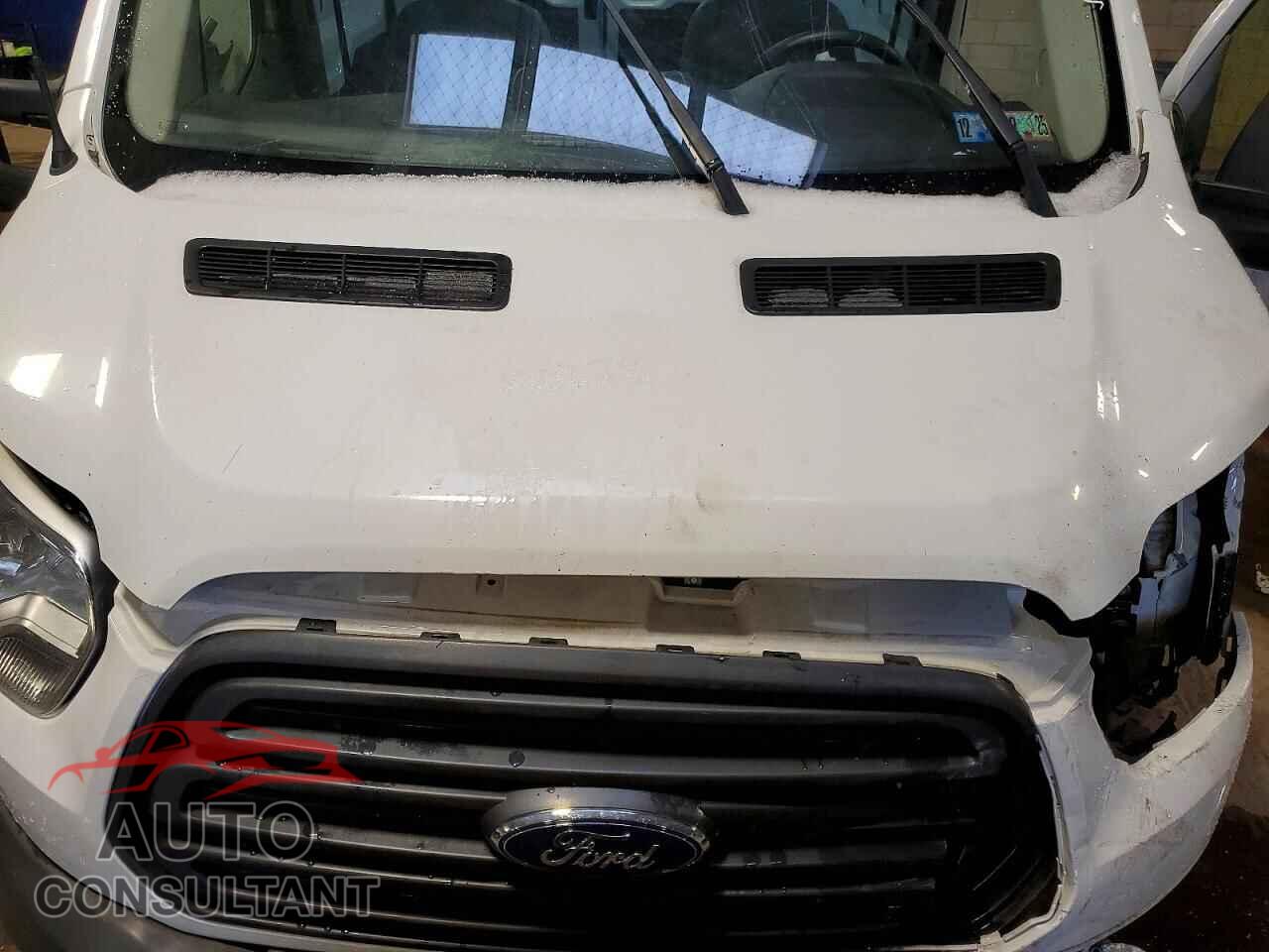 FORD TRANSIT 2018 - 1FTYR2CM9JKA61176