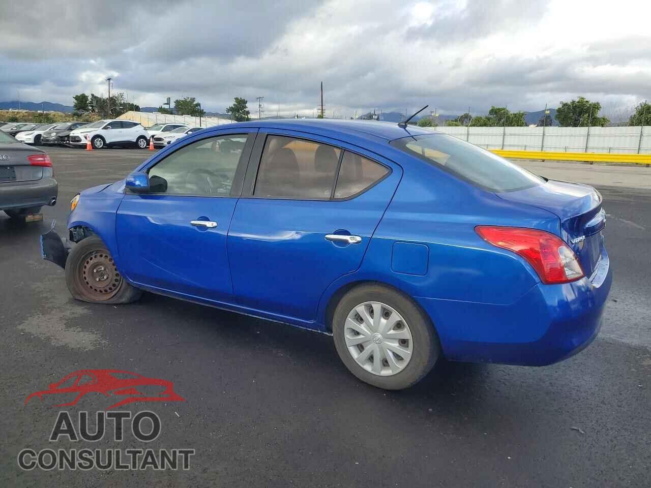 NISSAN VERSA 2012 - 3N1CN7AP4CL817422