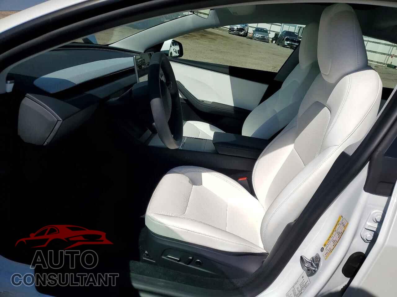 TESLA MODEL 3 2025 - 5YJ3E1EA1SF068804