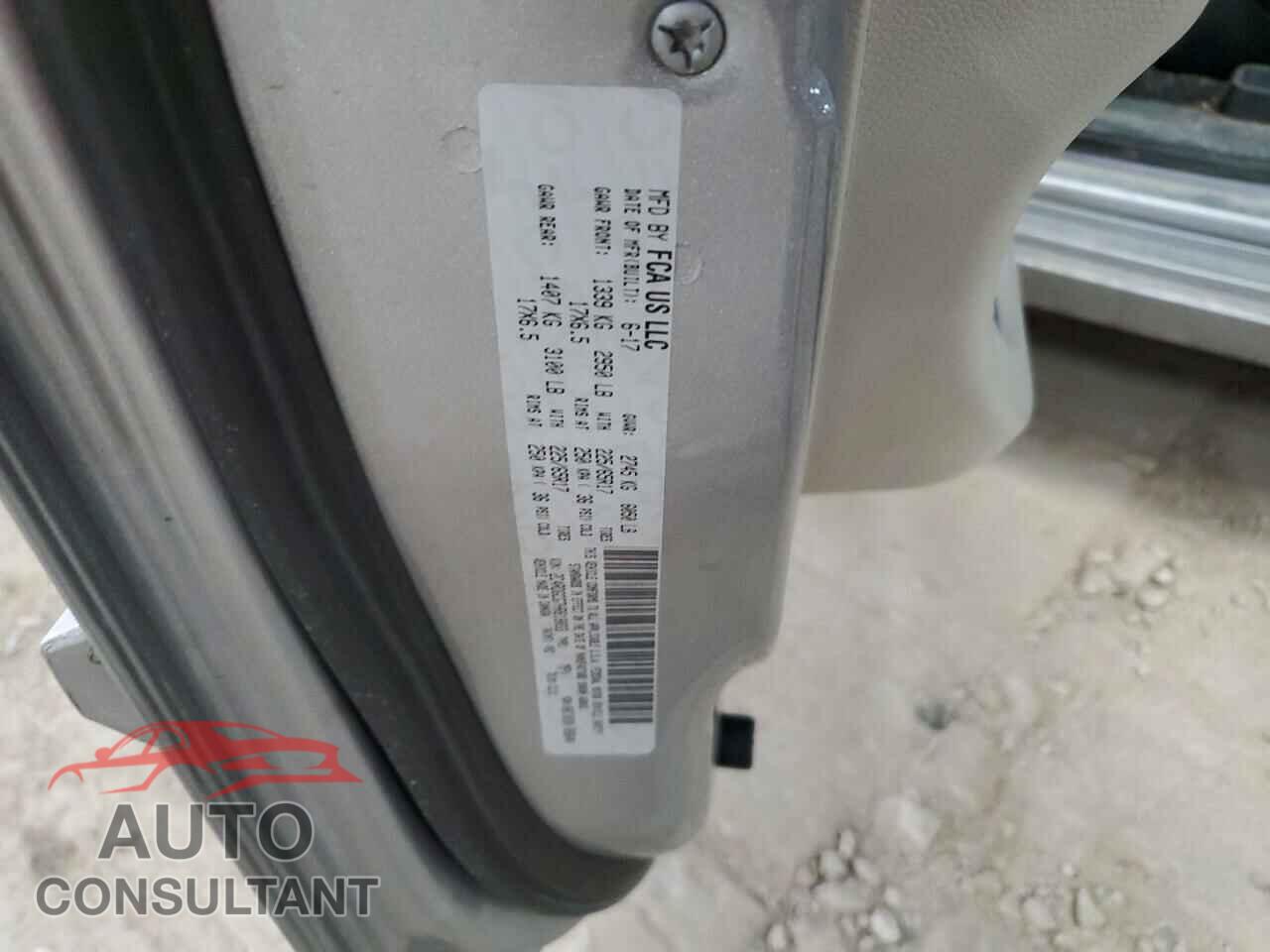 DODGE CARAVAN 2017 - 2C4RDGCG7HR818033