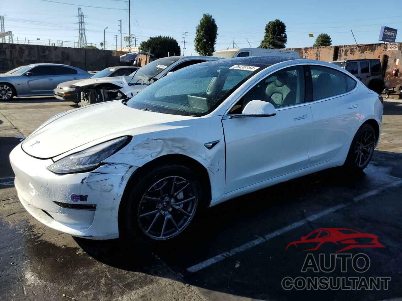 TESLA MODEL 3 2019 - 5YJ3E1EB8KF511135