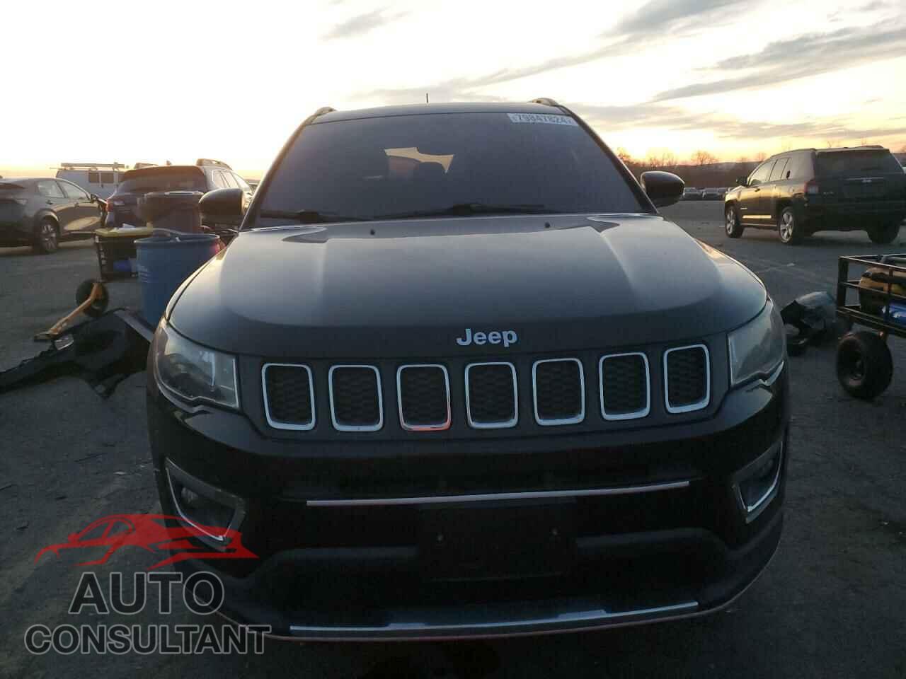 JEEP COMPASS 2018 - 3C4NJDCB1JT245899
