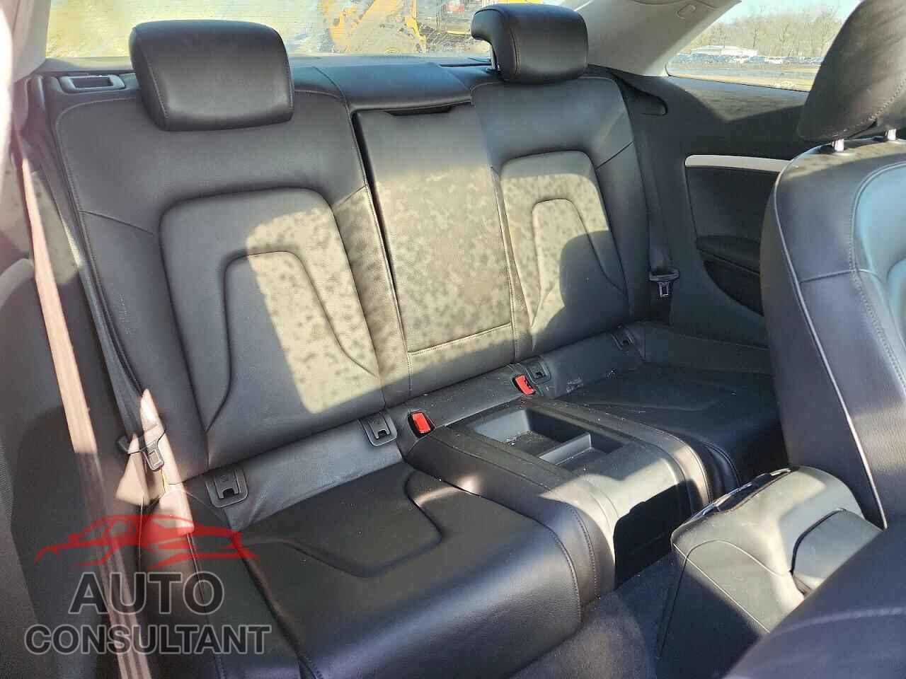 AUDI A5 2013 - WAUGFAFR3DA076768