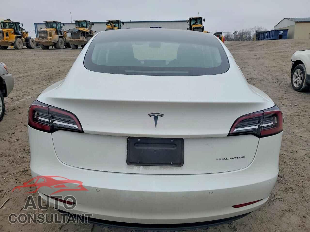 TESLA MODEL 3 2022 - 5YJ3E1EB3NF168898