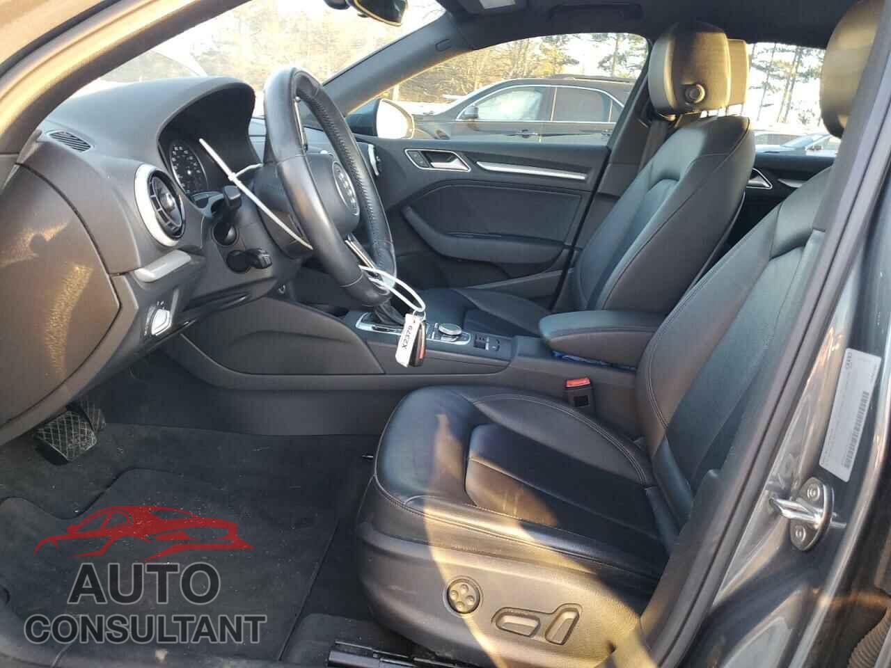 AUDI A3 2017 - WAUB8GFF7H1027401