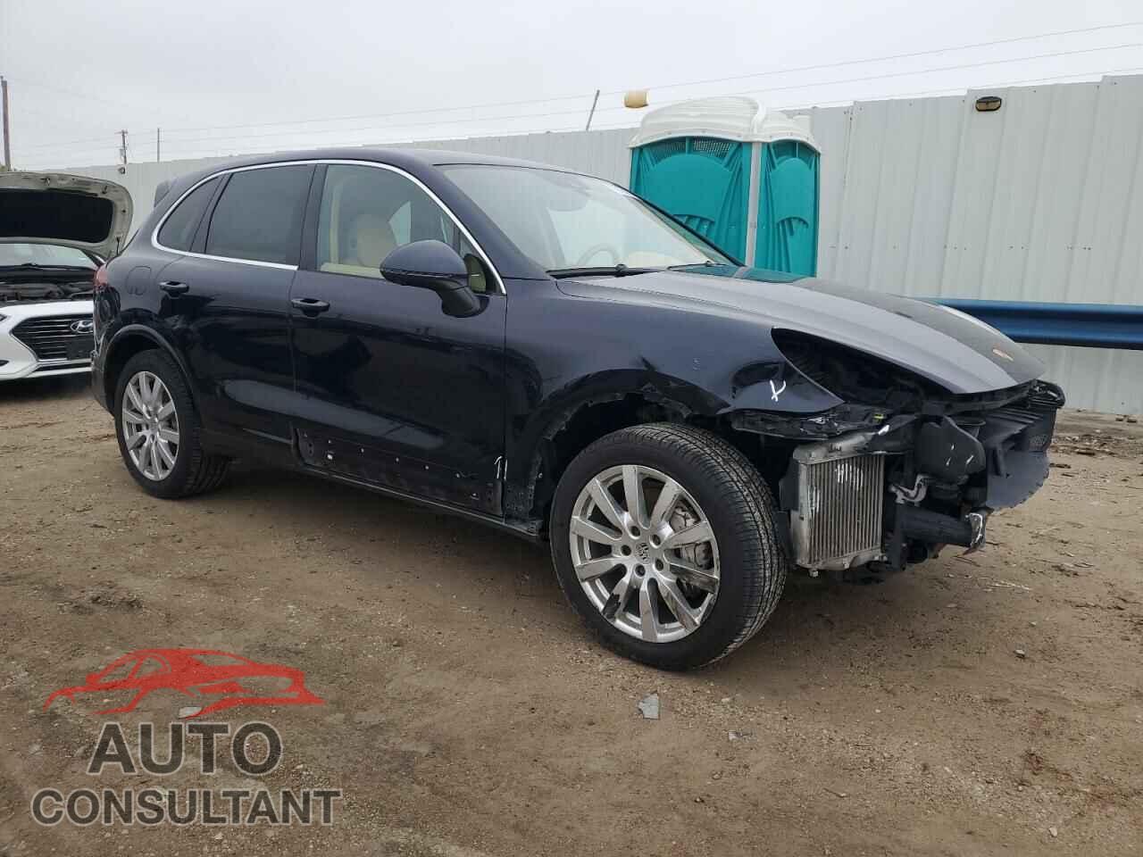 PORSCHE CAYENNE 2017 - WP1AB2A26HLA52820