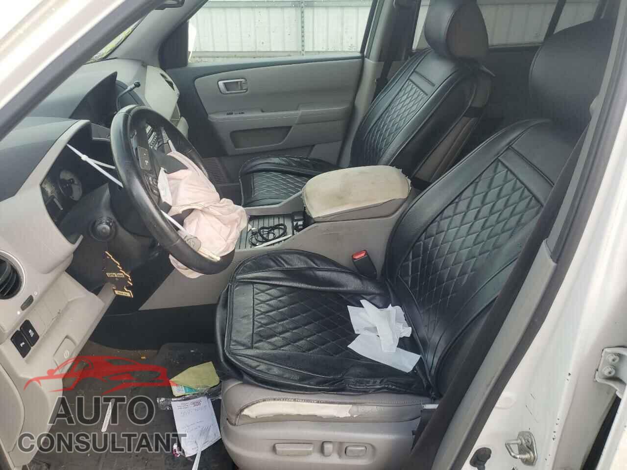 HONDA PILOT 2013 - 5FNYF3H95DB042760