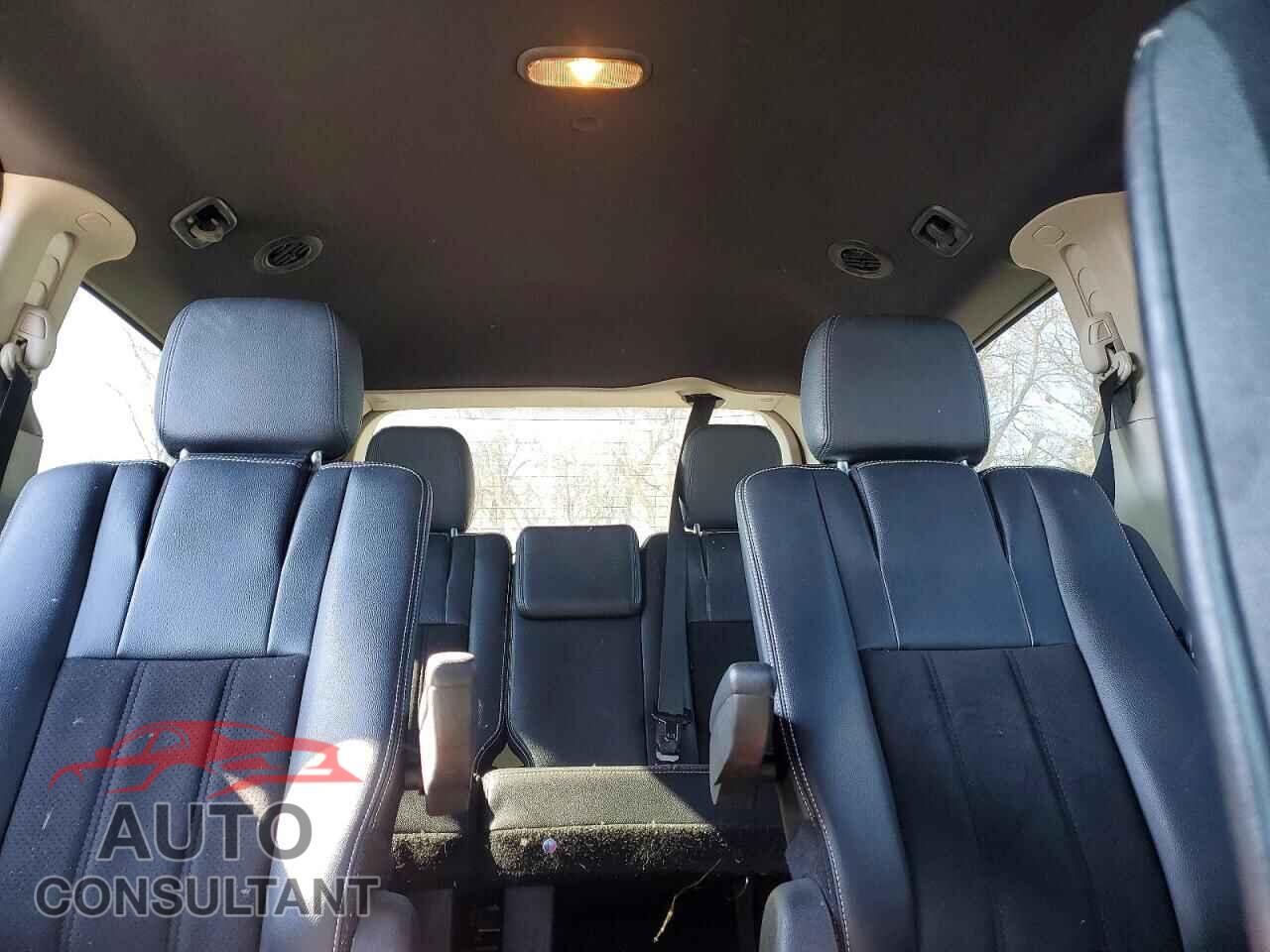 DODGE CARAVAN 2019 - 2C4RDGBG9KR796416