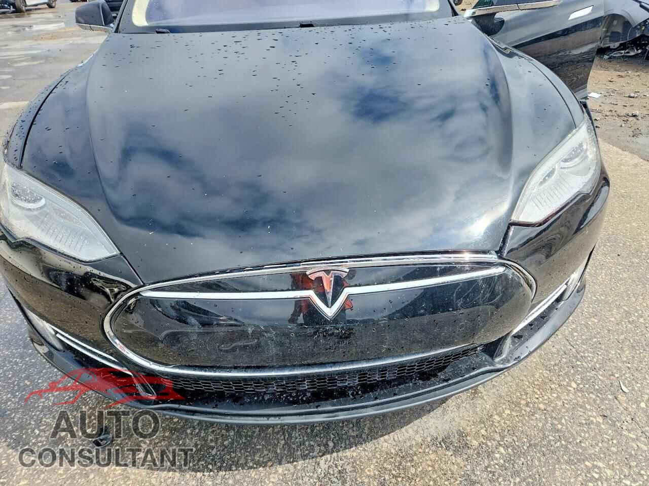 TESLA MODEL S 2014 - 5YJSA1S17EFP51123