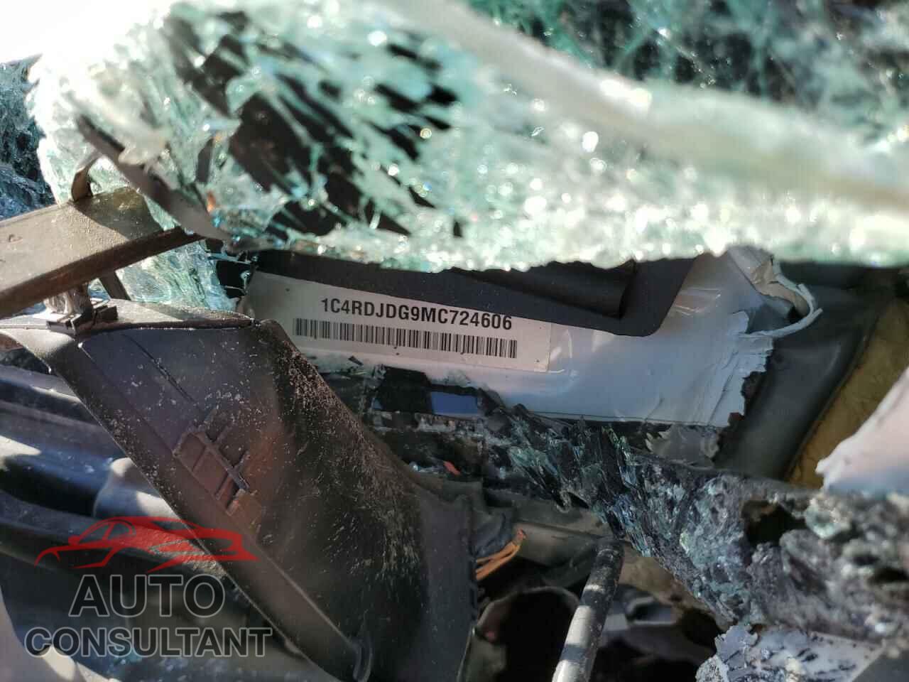 DODGE DURANGO 2021 - 1C4RDJDG9MC724606