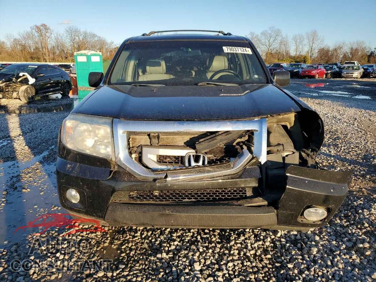 HONDA PILOT 2011 - 5FNYF4H62BB004251