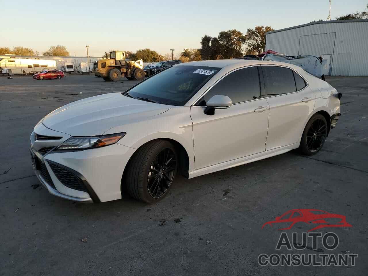 TOYOTA CAMRY 2022 - 4T1K31AK2NU035494